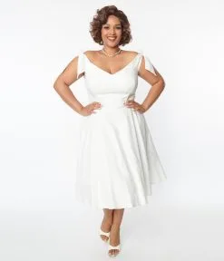 Unique Vintage Plus Size Off White Prairie Swing Dress