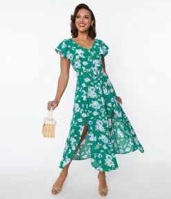 Unique Vintage Green Floral Flutter Sleeve Midi Dress