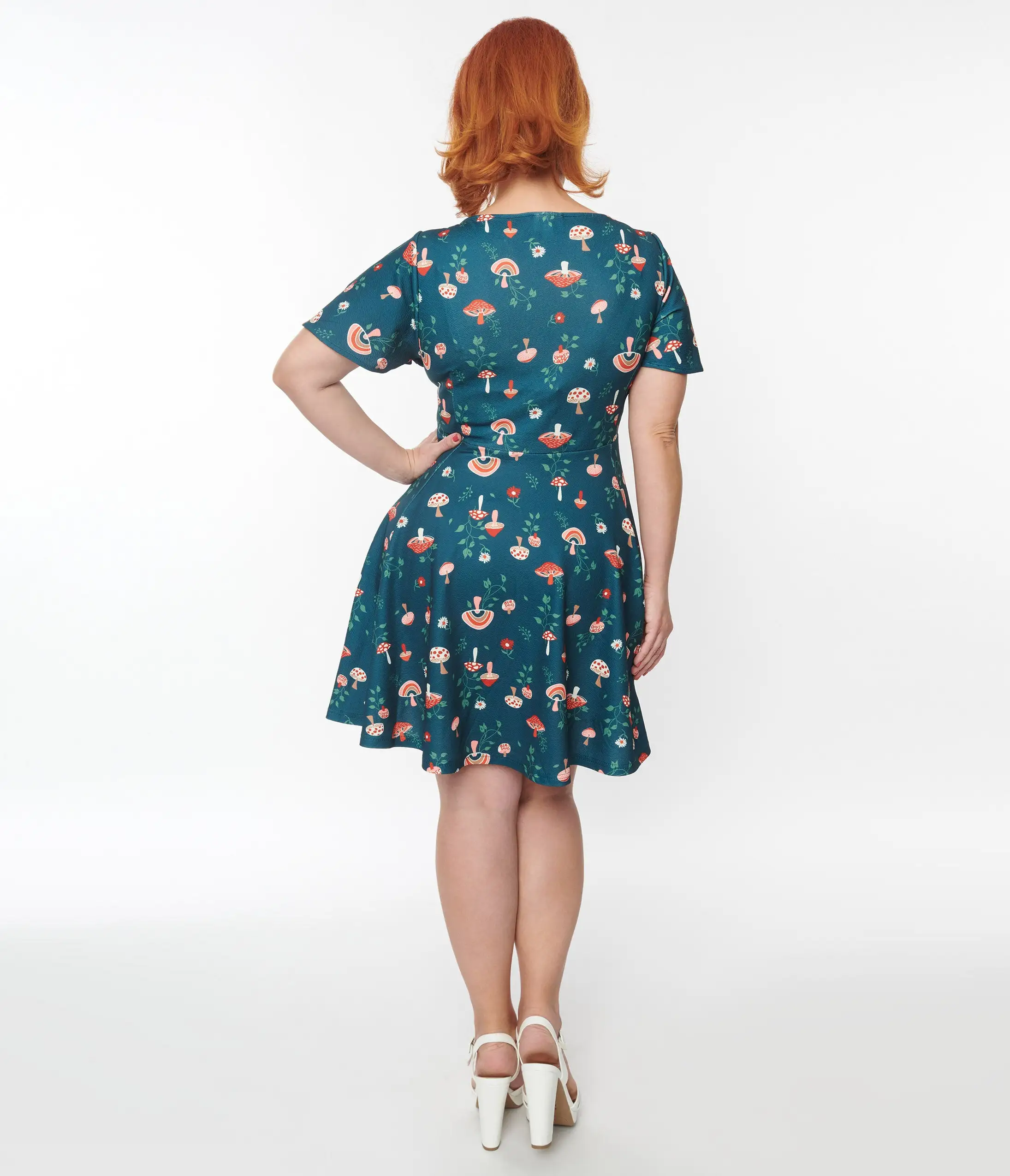 Unique Vintage Curve Green Mushroom Print Fit & Flare Flutter Dress - Image 3