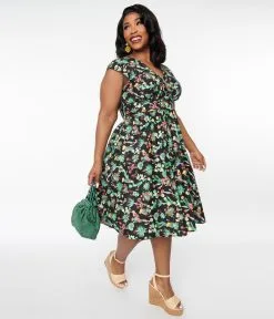 Plus Size Retrolicious Black Cactus Greta Swing Dress