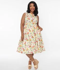 Retrolicious Plus Size White Hibiscus & Hummingbird Print Midi Dress