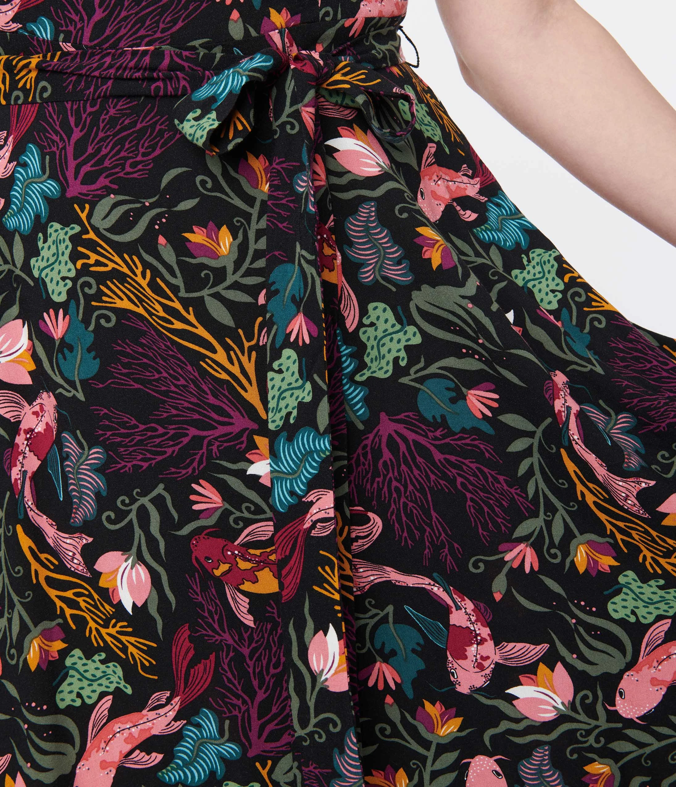 Collectif Black Tropical Reef Katrina Swing Dress - Image 2