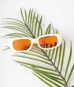 AJ Morgan Eyewear (B2B Wholesale) Peach & Orange Tint Oval Sunglasses