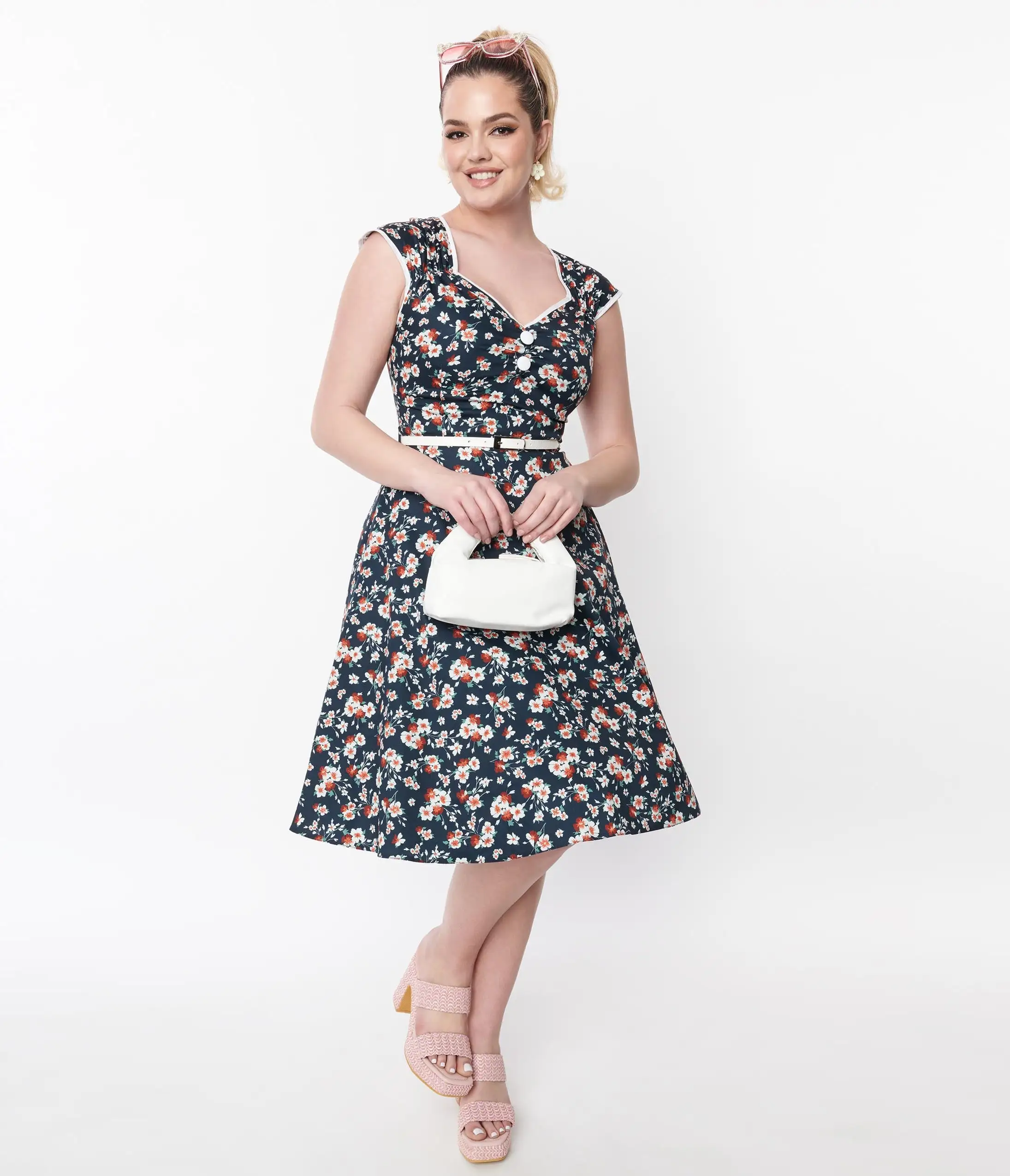 LADY VINTAGE WHOLESALE Navy Ditsy Flower Isabella Swing Dress - Image 4