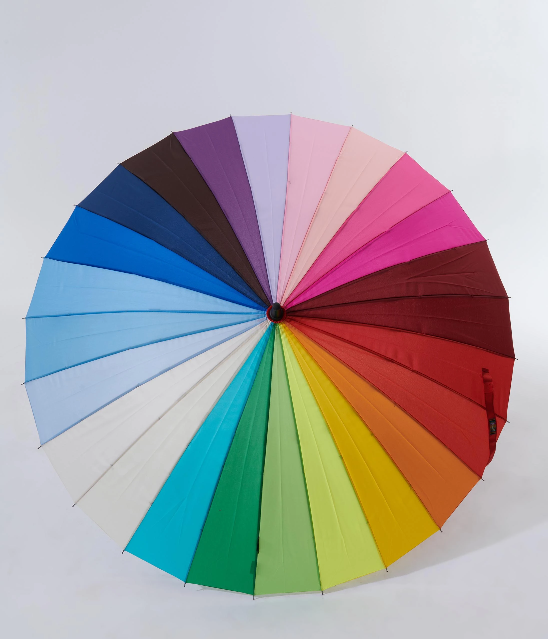 Soake (Faire) Rainbow Everyday Umbrella - Image 3