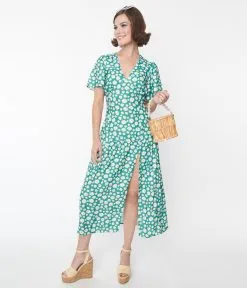 SHEEN Clothing Ltd Green & White Daisy Midi Dress
