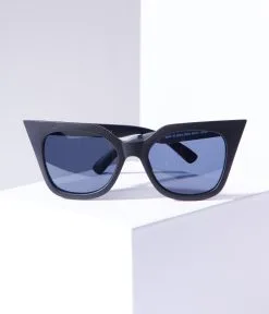 AJ Morgan Eyewear (B2B Wholesale) Matte Black Tinted Cat Eye Sunglasses
